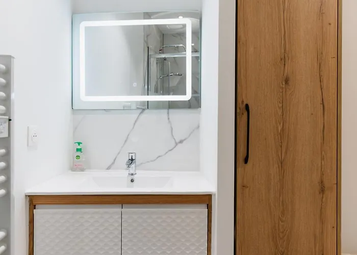 شقة A Deux Pas - Proche Cathedrale *